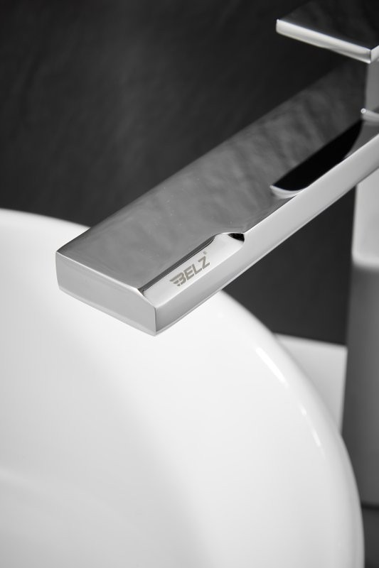 Смеситель для раковины BELZ B613 B11613 хром