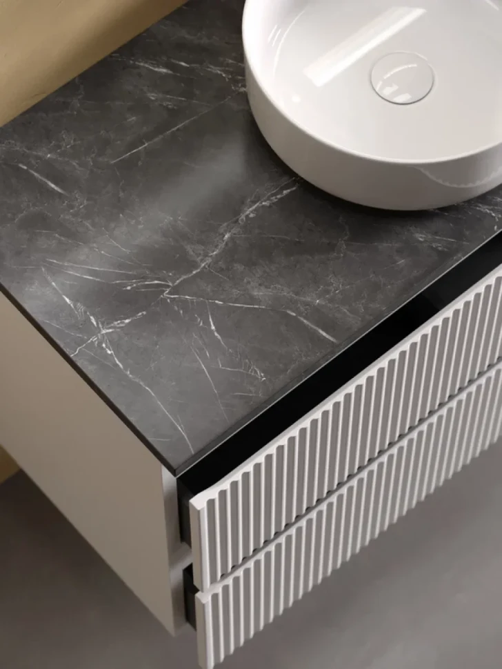 Тумба с раковиной Sancos Snob R 80 см, bianco, столешница черный мрамор, раковина CN5001
