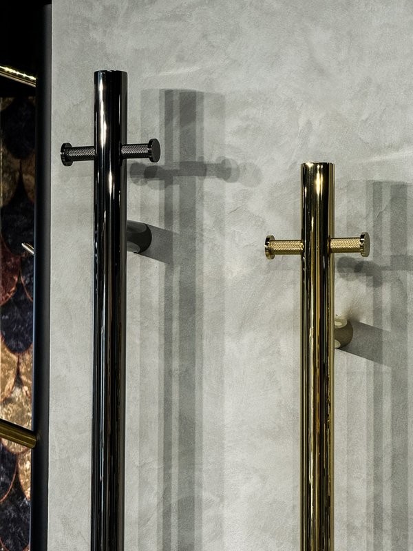Полотенцесушитель электрический Boheme Uno 726-GM 150x12, gun metal