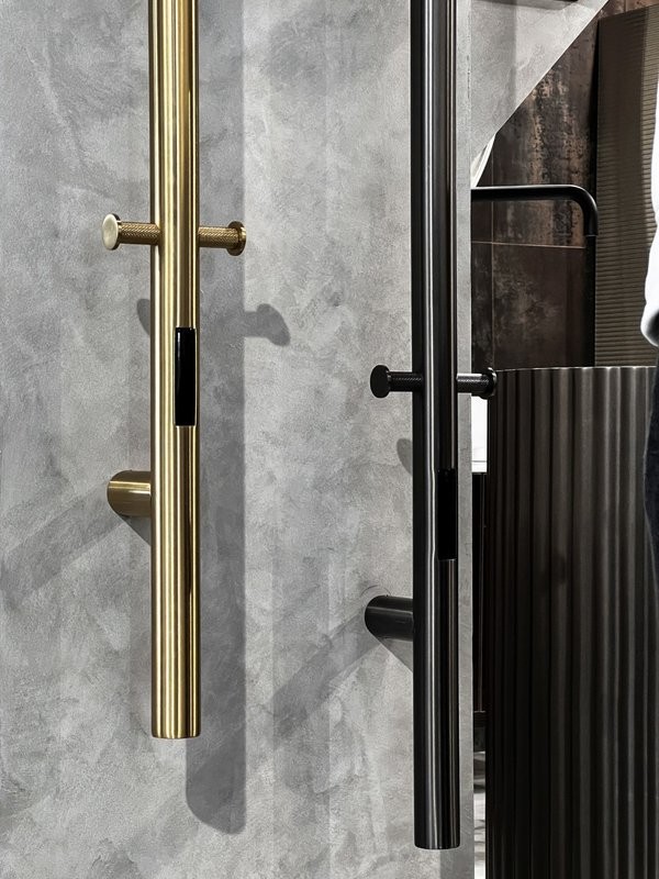 Полотенцесушитель электрический Boheme Uno 726-GM 150x12, gun metal