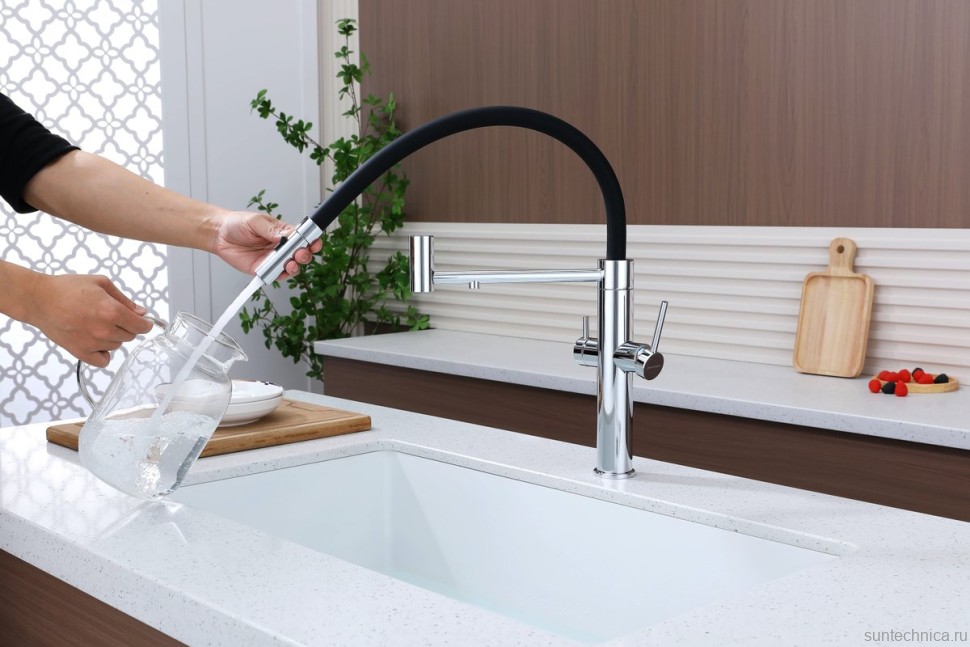 Смеситель для кухни Paulmark Nexus Ne213999-CR с гибким изливом, хром