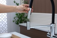 Смеситель для кухни Paulmark Nexus Ne213999-CR с гибким изливом, хром