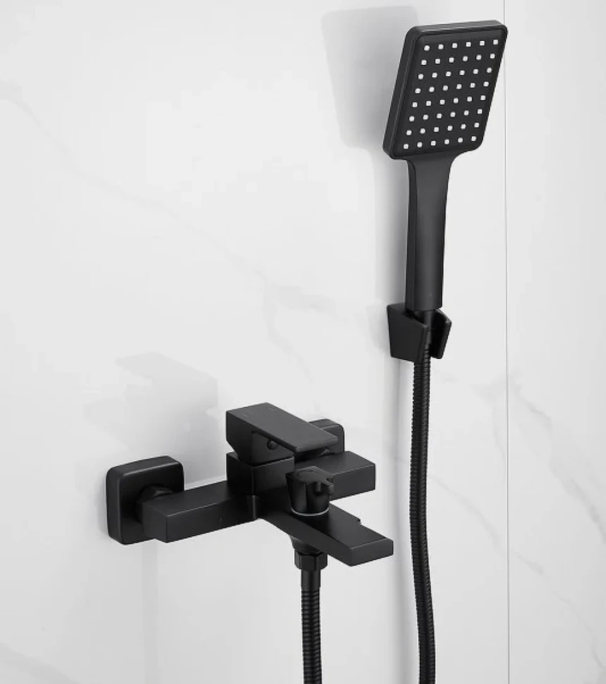 Смеситель для ванны с душем BELZ B60613-7 черный