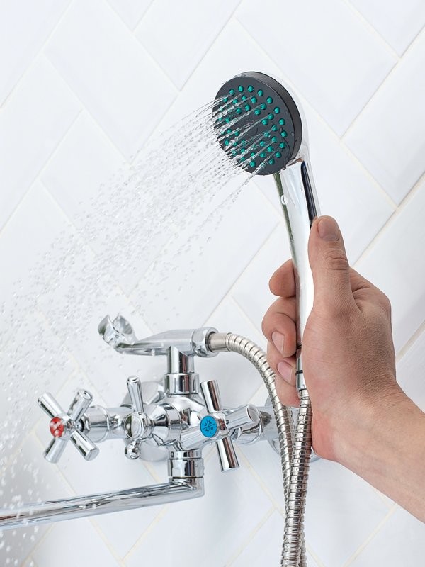 Смеситель с длинным изливом для ванны РМС SL138-143P