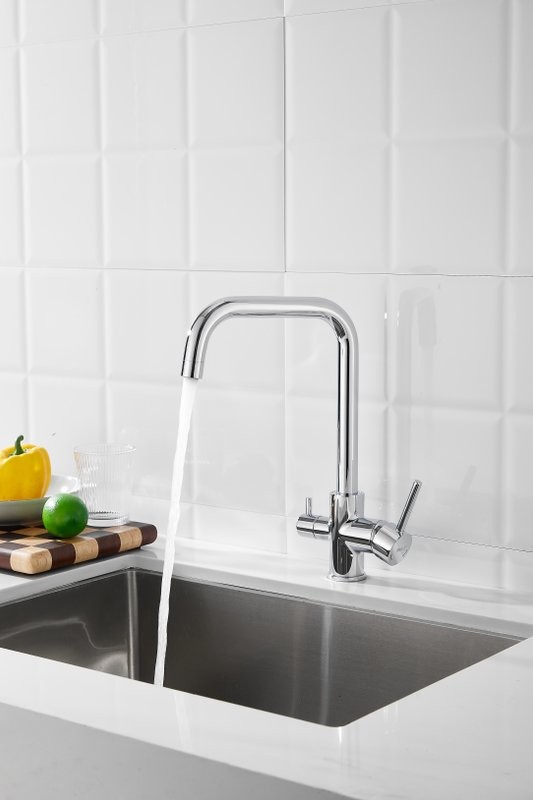 Смеситель для кухни BELZ B76802 хром