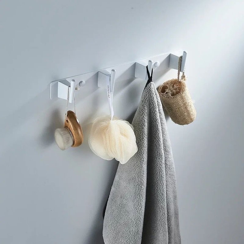 Крючки для ванной и кухни / планка с 4 крючками Shevanik SG5741C, белый