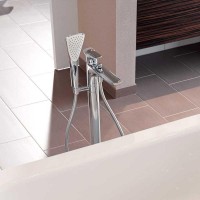 Напольный смеситель для ванны с душем Kludi Ambienta 535900575