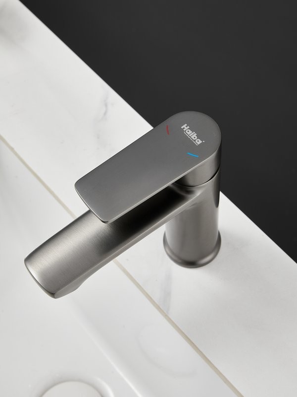 Смеситель для раковины Haiba HB10719-3 оружейная сталь