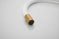 Смеситель для кухни BELZ B810 B73810-5 с гибким изливом, золото