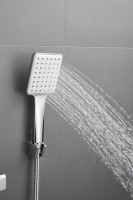 Смеситель с длинным изливом для ванны BELZ B22613 хром Смеситель с длинным изливом для ванны BELZ B22613 хром