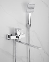 Смеситель с длинным изливом для ванны BELZ B22613 хром Смеситель с длинным изливом для ванны BELZ B22613 хром