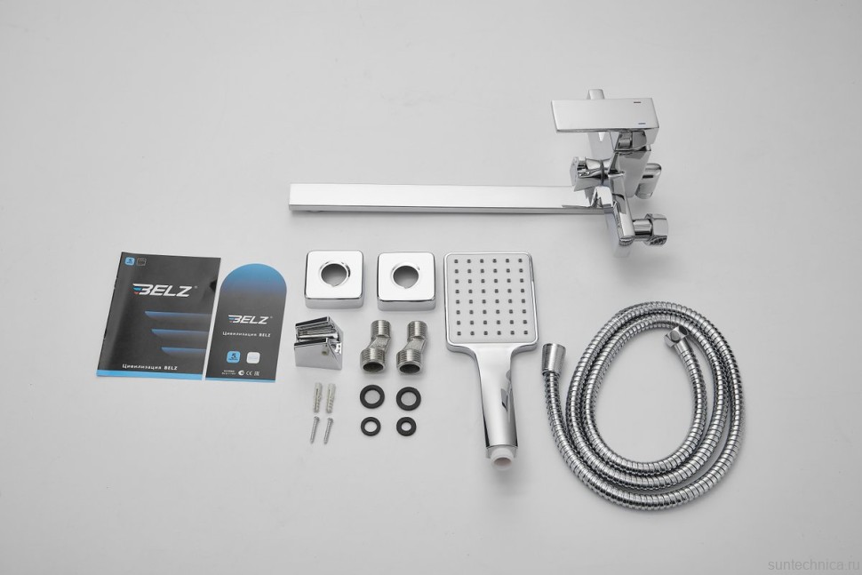 Смеситель с длинным изливом для ванны BELZ B22613 хром