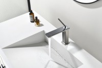 Смеситель для раковины Black&White Gravity 7105GM gun metal Смеситель для раковины Black&White Gravity 7105GM gun metal