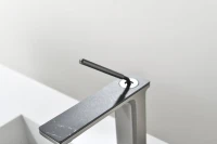 Смеситель для раковины Black&White Gravity 7105GM gun metal