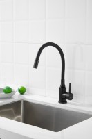 Смеситель для кухни BELZ B810 B73810-7 с гибким изливом, черный Смеситель для кухни BELZ B810 B73810-7 с гибким изливом, черный
