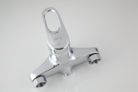 Смеситель с длинным изливом для ванны Frap H04 F2204