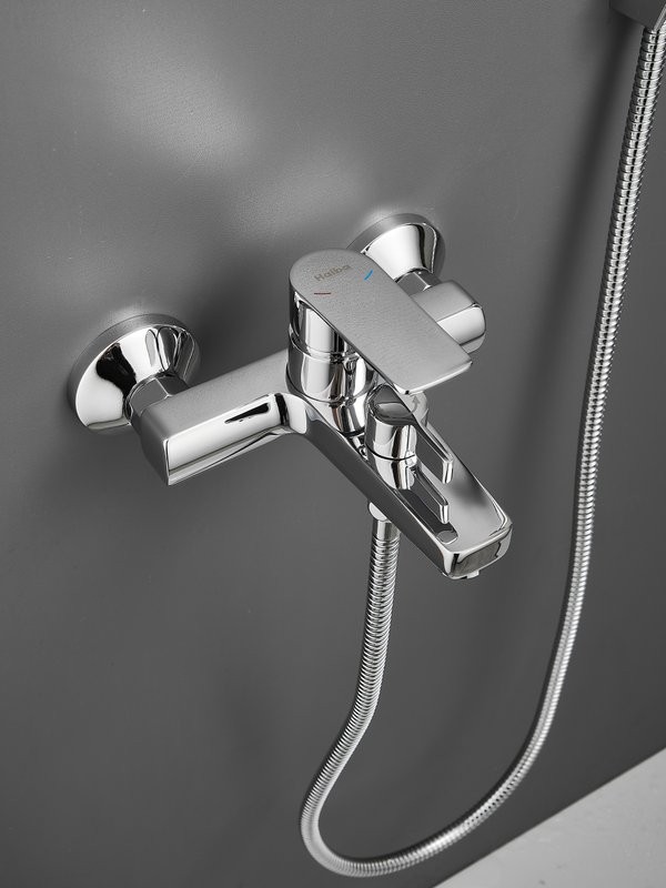 Смеситель для ванны с душем Haiba HB60719 хром
