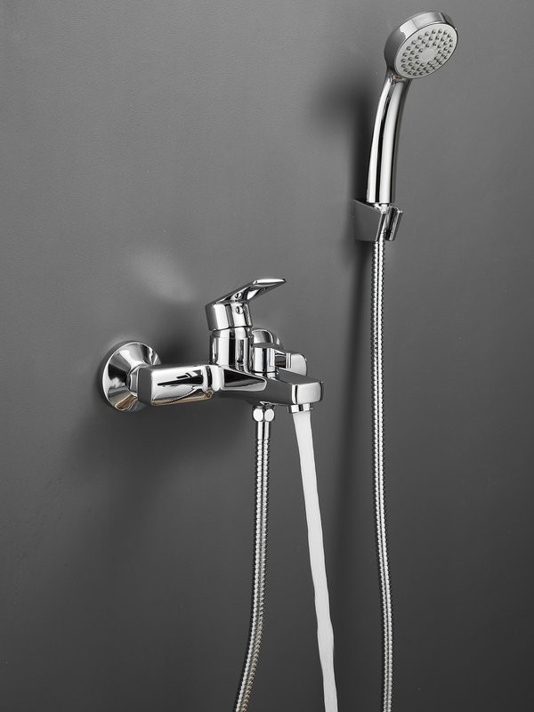 Смеситель для ванны с душем Haiba HB60719 хром