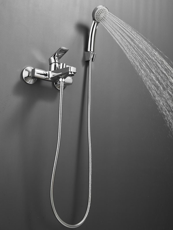 Смеситель для ванны с душем Haiba HB60719 хром