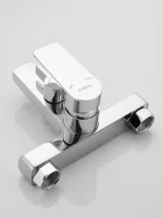 Смеситель для ванны с душем Haiba HB60719 хром Смеситель для ванны с душем Haiba HB60719 хром