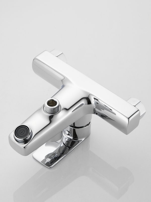 Смеситель для ванны с душем Haiba HB60719 хром