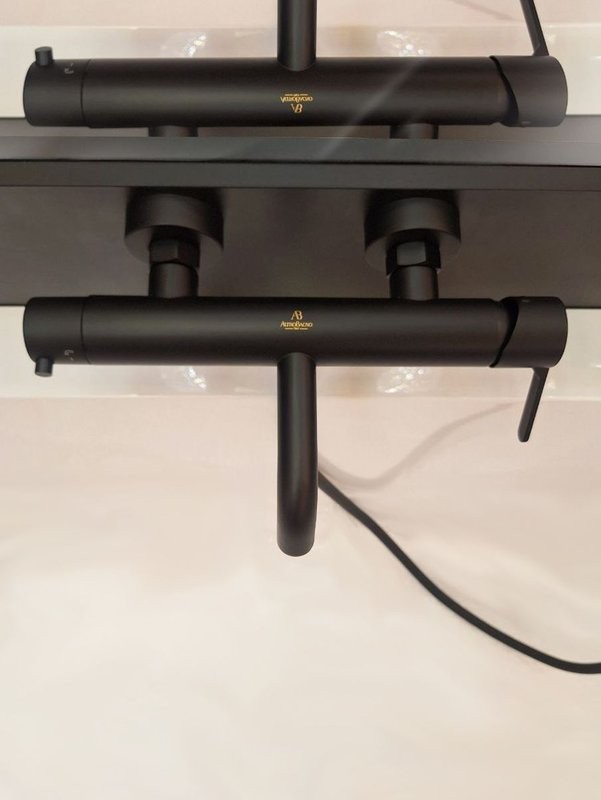 Смеситель для ванны с душем AltroBagno Unione AltroBagnoUnione0221MB матовый черный