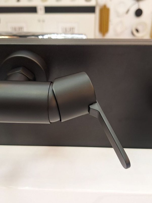 Смеситель для ванны с душем AltroBagno Unione AltroBagnoUnione0221MB матовый черный