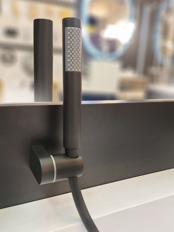 Смеситель для ванны с душем AltroBagno Unione AltroBagnoUnione0221MB матовый черный