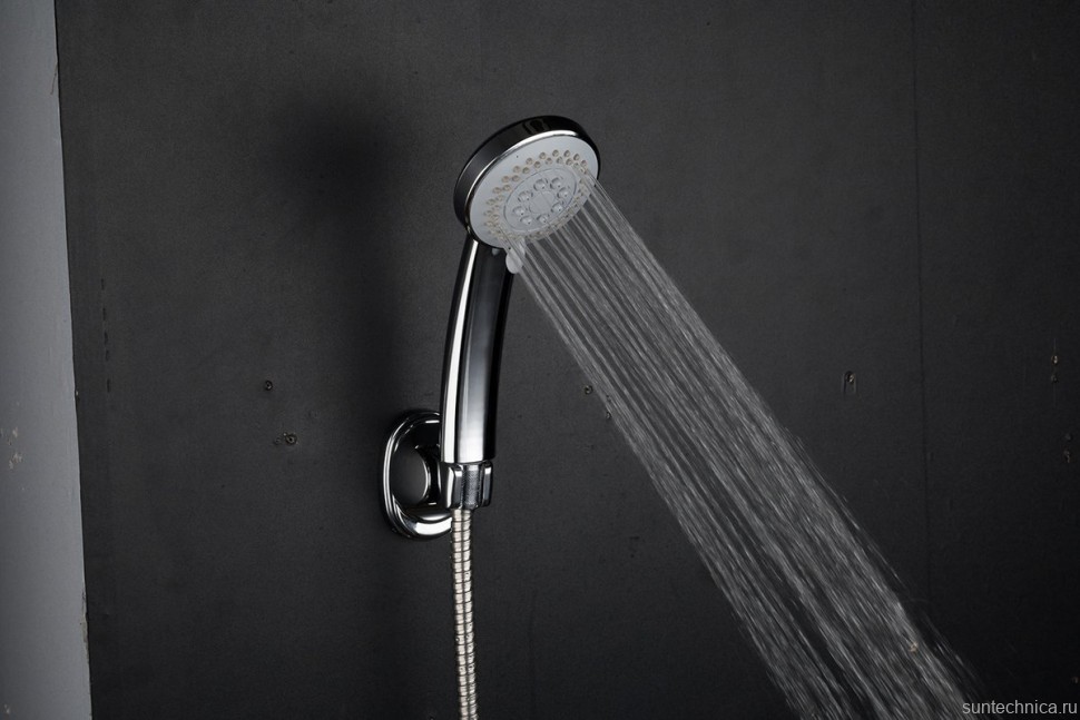 Смеситель с длинным изливом для ванны Frap H01 F2201