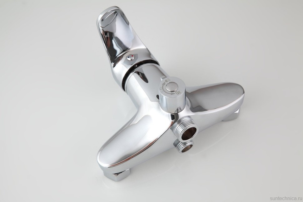 Смеситель с длинным изливом для ванны Frap H01 F2201