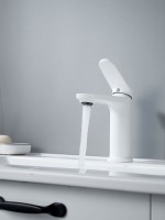 Смеситель для раковины Shevanik S4301C Смеситель для раковины Shevanik S4301C