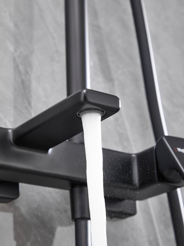 Душевая стойка Haiba HB24831-7 черная