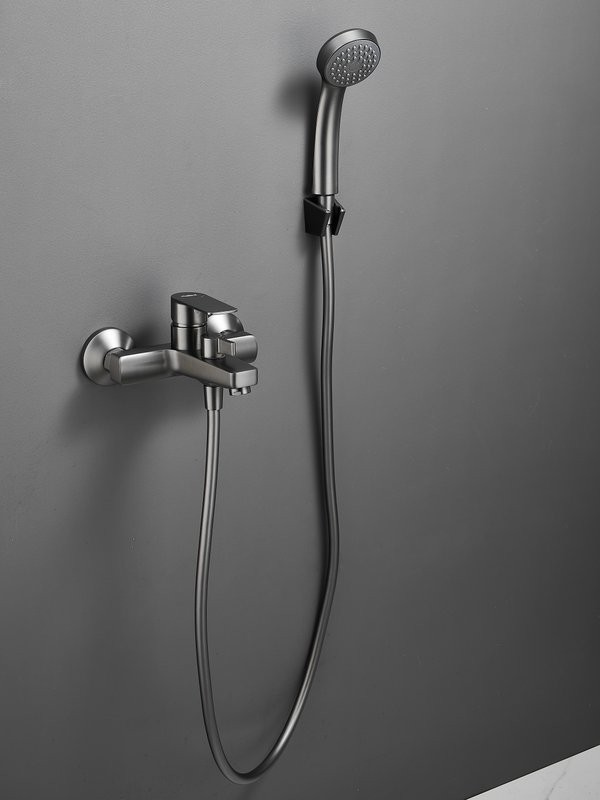 Смеситель для ванны с душем Haiba HB60719-3 оружейная сталь