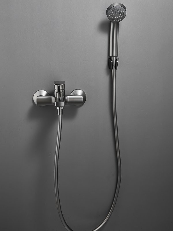 Смеситель для ванны с душем Haiba HB60719-3 оружейная сталь