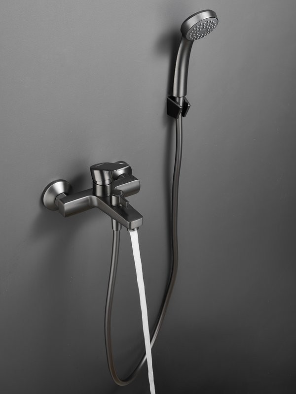 Смеситель для ванны с душем Haiba HB60719-3 оружейная сталь