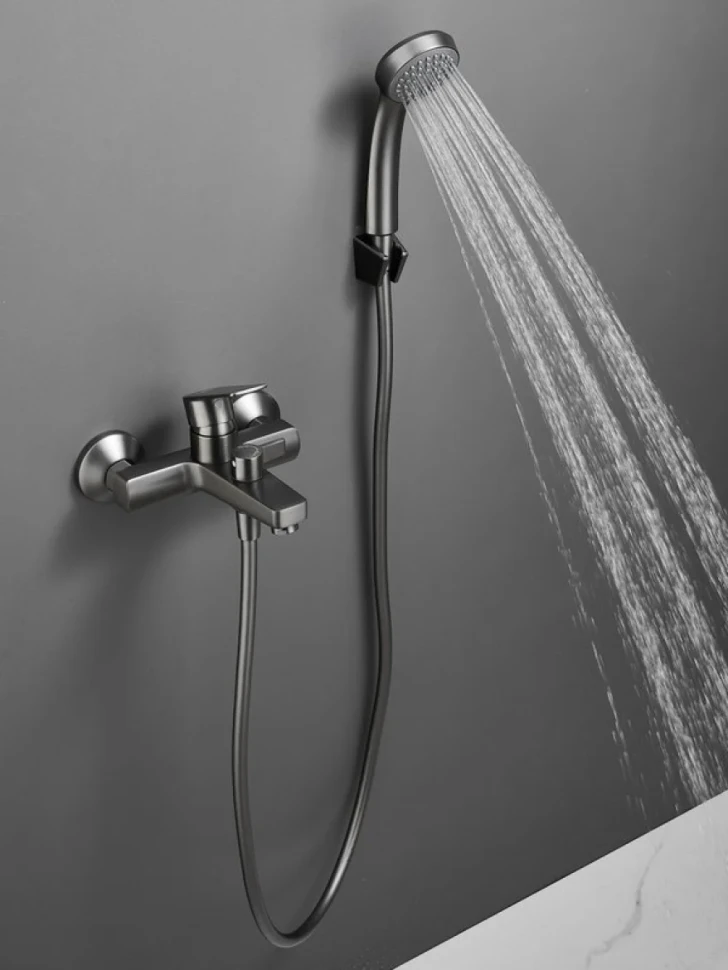 Смеситель для ванны с душем Haiba HB60719-3 оружейная сталь