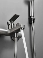 Смеситель для ванны с душем Haiba HB60719-3 оружейная сталь Смеситель для ванны с душем Haiba HB60719-3 оружейная сталь