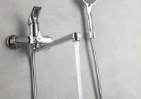 Смеситель для ванны с душем AQUATEK Вега AQ1042CR хром Смеситель для ванны с душем AQUATEK Вега AQ1042CR хром