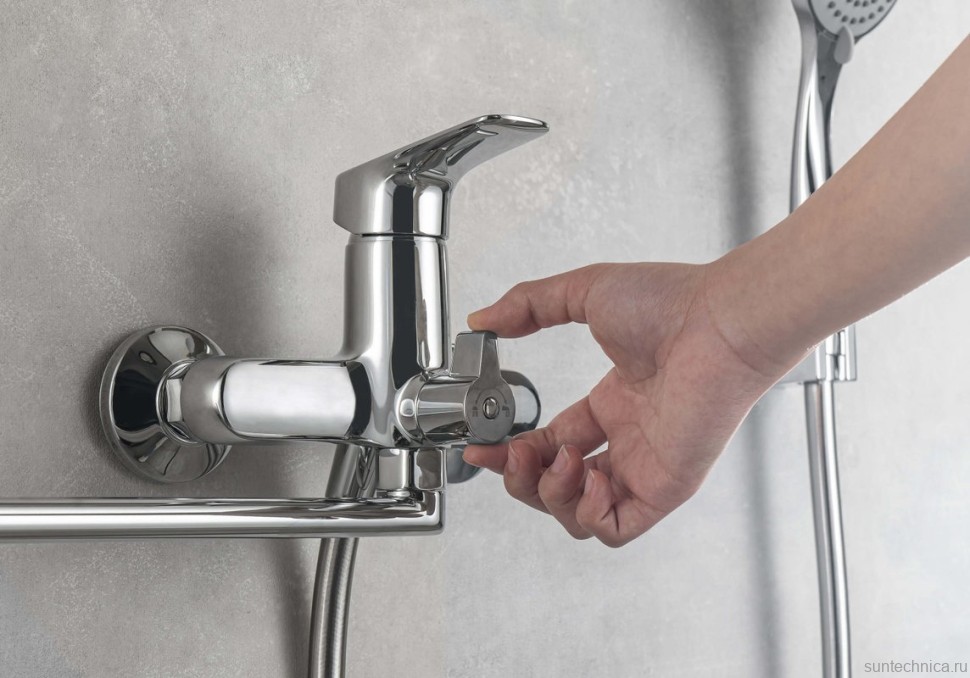 Смеситель для ванны с душем AQUATEK Вега AQ1042CR хром
