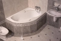 Акриловая ванна Ravak Rosa I R 150x105 см, угловая, правая, встраиваемая, белая, асимметричная, на ножках