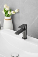 Смеситель для раковины BELZ B678 B10678-3 оружейная сталь Смеситель для раковины BELZ B678 B10678-3 оружейная сталь