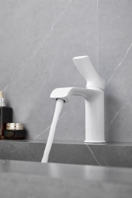 Смеситель для раковины Haiba HB10553-8 белый