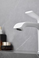 Смеситель для раковины Haiba HB10553-8 белый