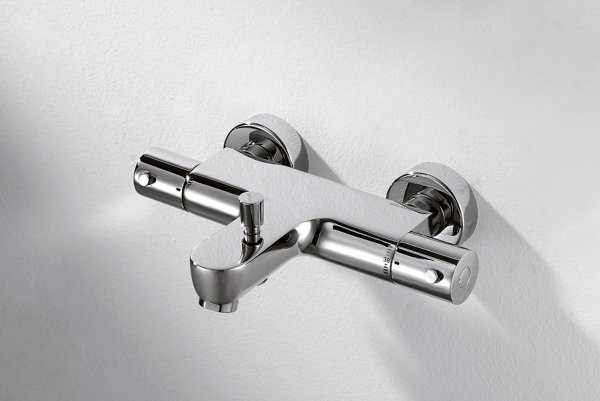 Душевая стойка Bravat Stream F63984C-01B + Термостатический смеситель Bravat Stream F63984C-01B для ванны с душем