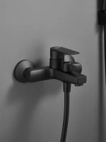 Смеситель для ванны с душем Haiba HB60719-7 черный Смеситель для ванны с душем Haiba HB60719-7 черный
