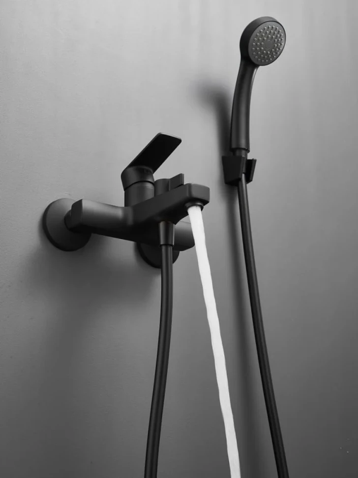 Смеситель для ванны с душем Haiba HB60719-7 черный