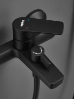 Смеситель для ванны с душем Haiba HB60719-7 черный Смеситель для ванны с душем Haiba HB60719-7 черный