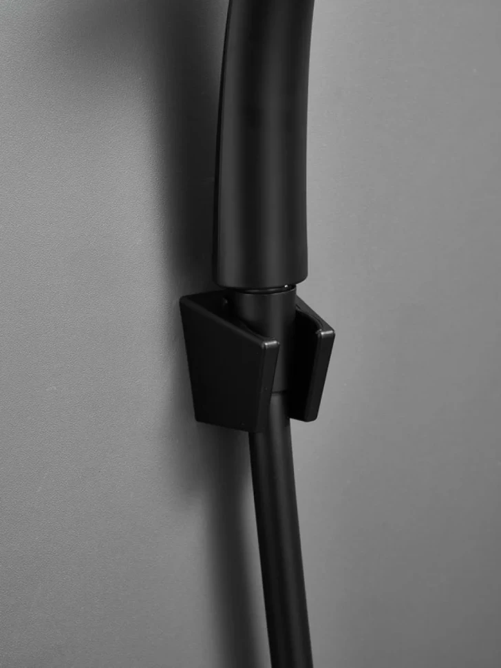 Смеситель для ванны с душем Haiba HB60719-7 черный