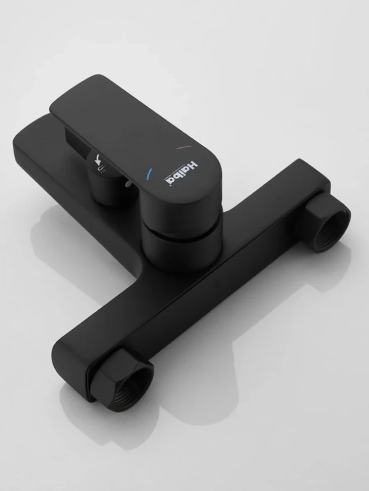 Смеситель для ванны с душем Haiba HB60719-7 черный