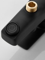 Смеситель для ванны с душем Haiba HB60719-7 черный Смеситель для ванны с душем Haiba HB60719-7 черный